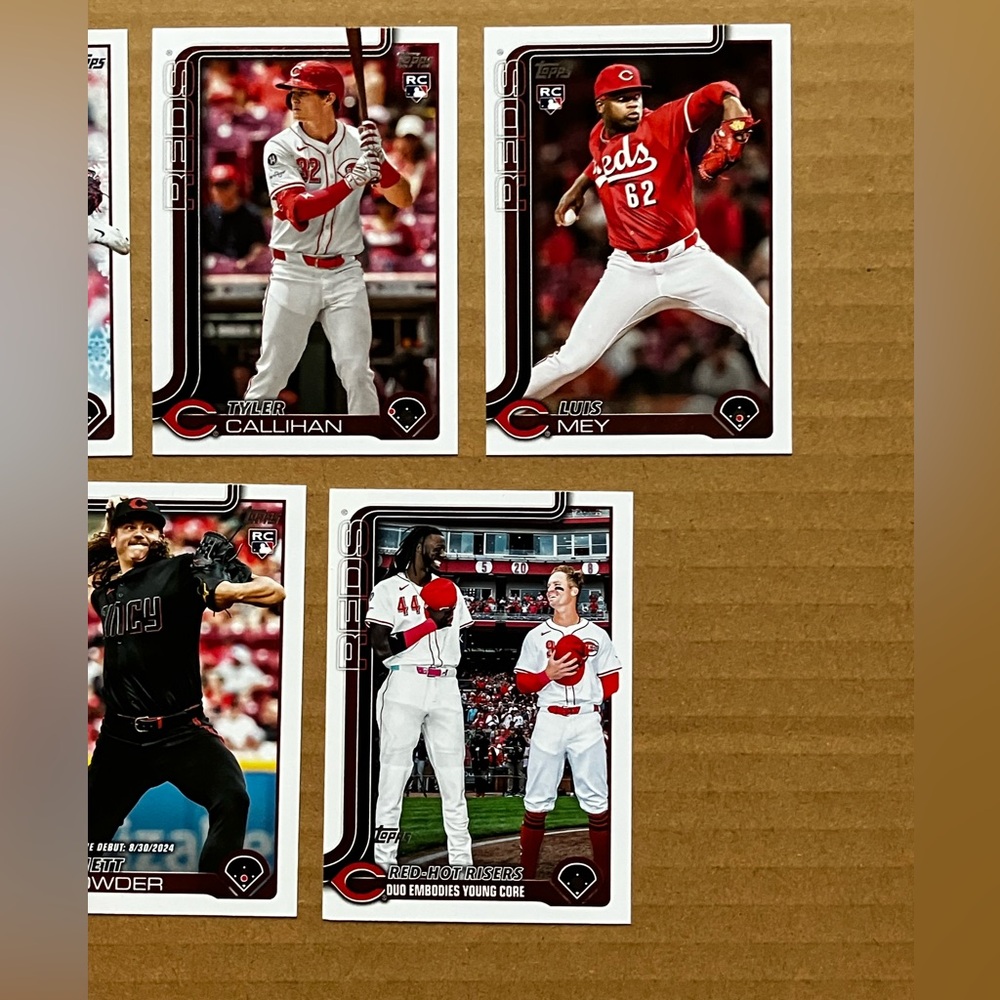 Lot of 5 Cincinnati Red mlb topps baseball cards - Picture 3 of 4